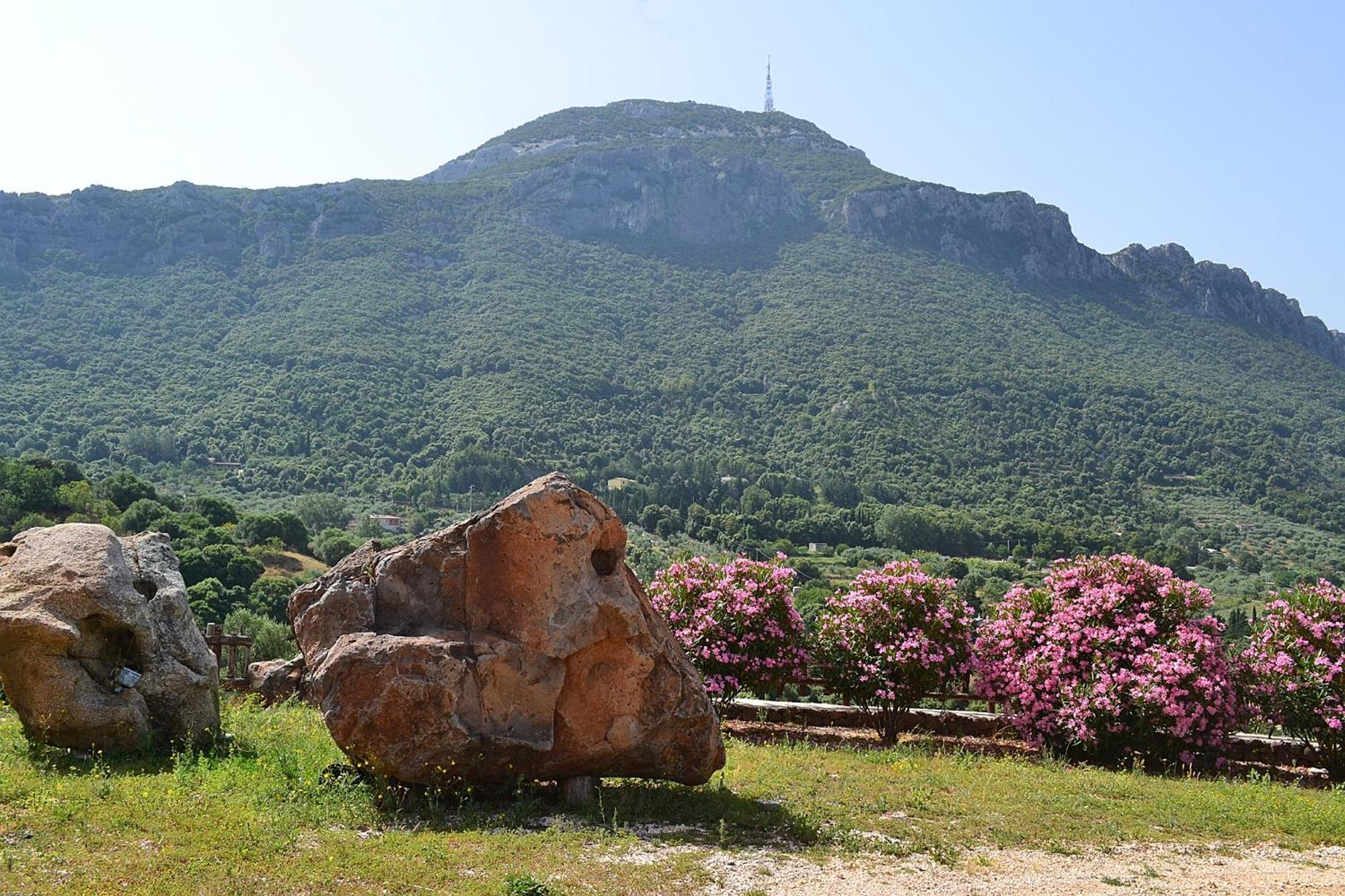 דורגלי Turismo Rurale Belvedere Pradonos מראה חיצוני תמונה